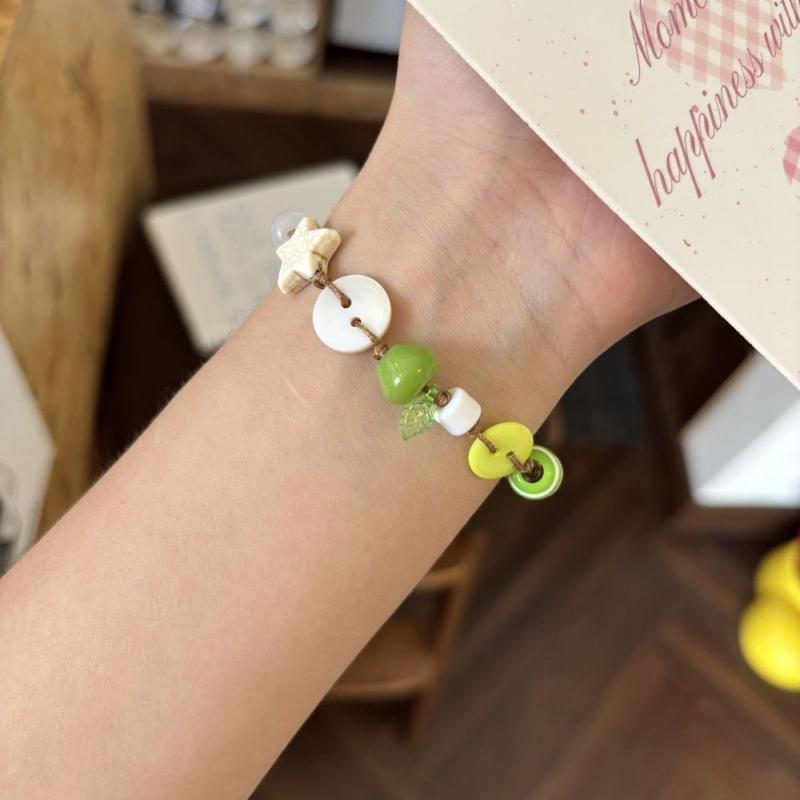 

1/2Pcs Trendy Women Ladies Fashion Jewelry New Lovely Apples Charm Bracelet For Girls With Brown Cord Fun And Stylish Accessory A4