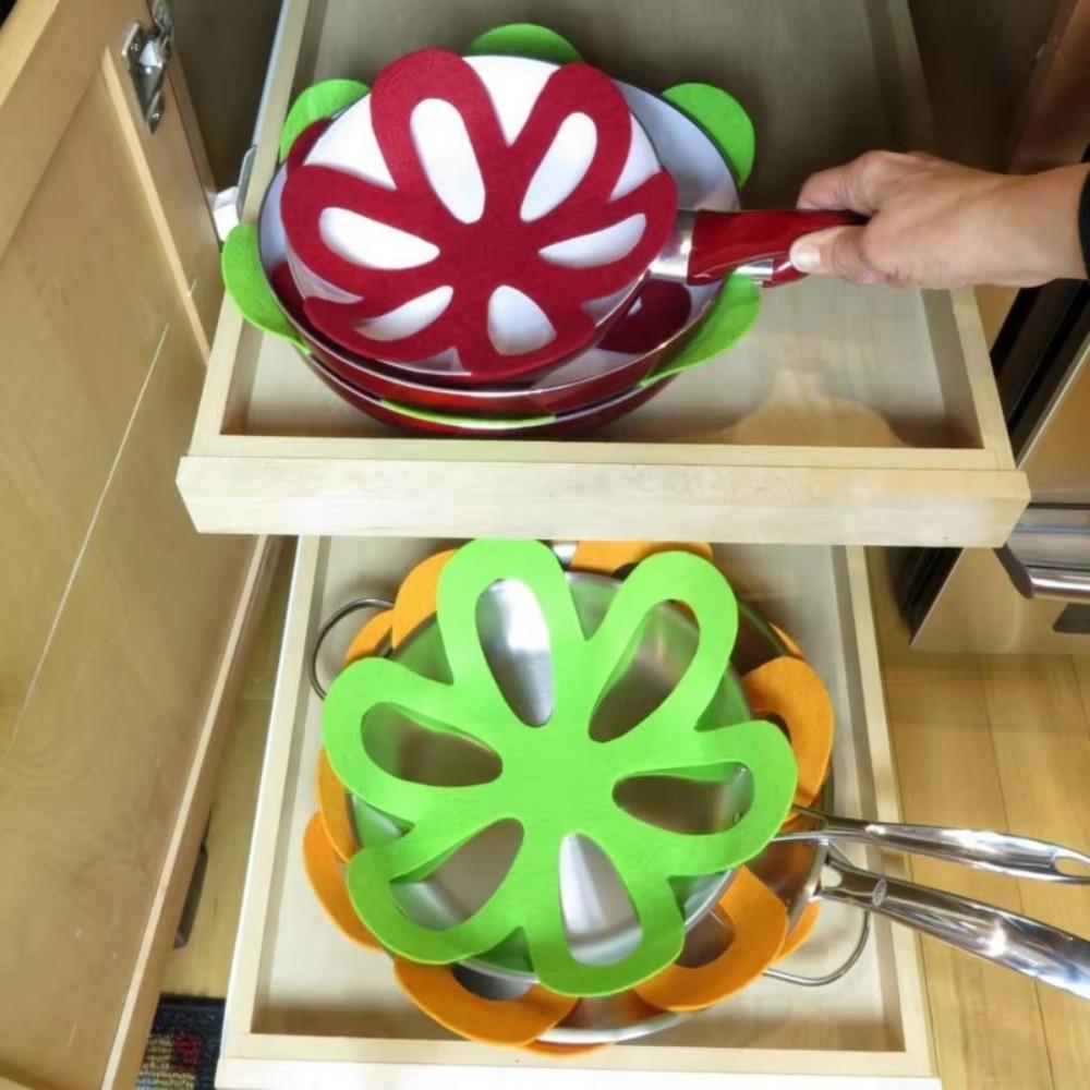

6PCS Flower-Shaped Pots Pans Separator Non-woven Fabric Cookware Protector Table Pots and Pans