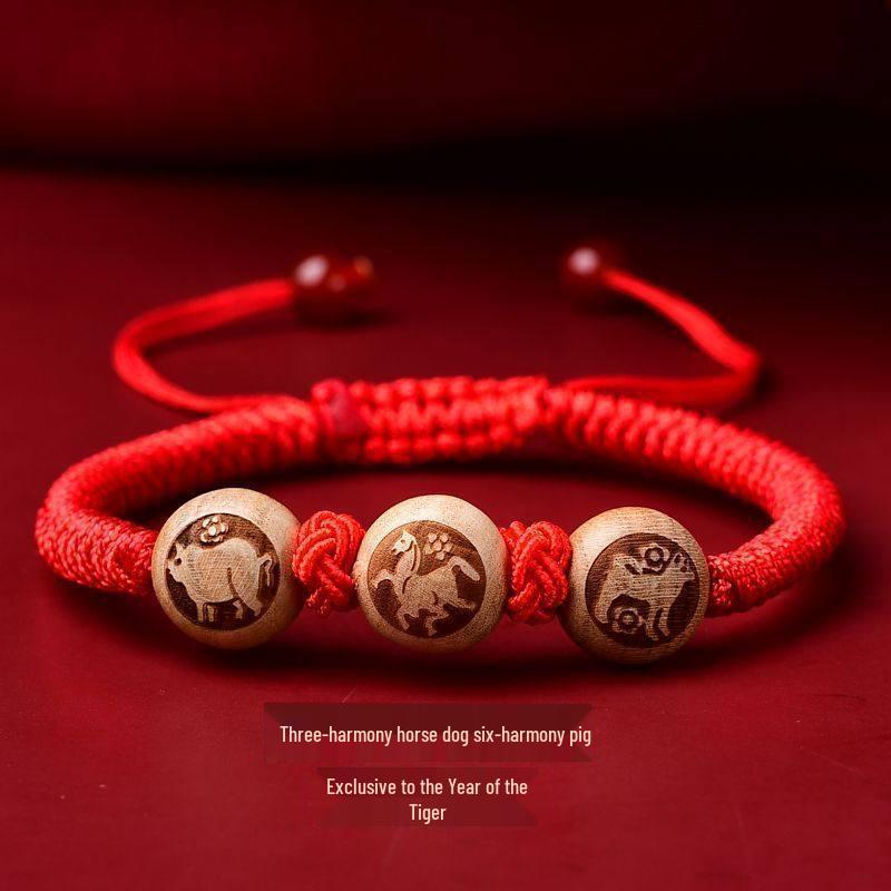 2025 Peach Wood Harmony Zodiac Bracelet: Rat, Rabbit, Dragon, Rooster, Horse - Auspicious Red Rope for Men & Women