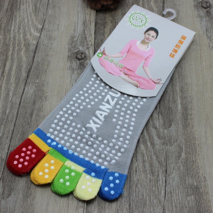 Non-Slip Yoga Socks Five-Finger Socks, Women'S Color Medium Tube Five-Toe Socks