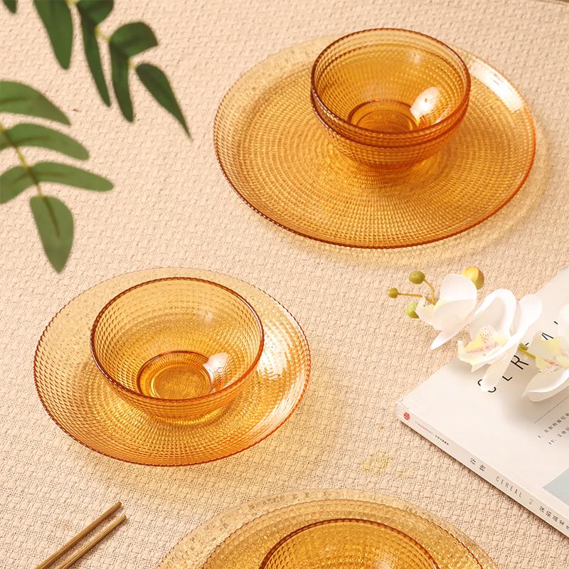 VISIONS 12-Piece Glass Tableware Set