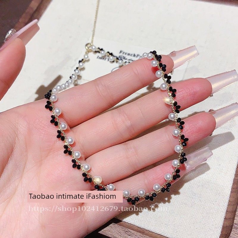

French Style Crystal Clavicle Chain Fashion Fancy European and American Style Necklace Black Niche Style Unique Pearl Necklace Necklace Korean Black and White Two-Tone M--54