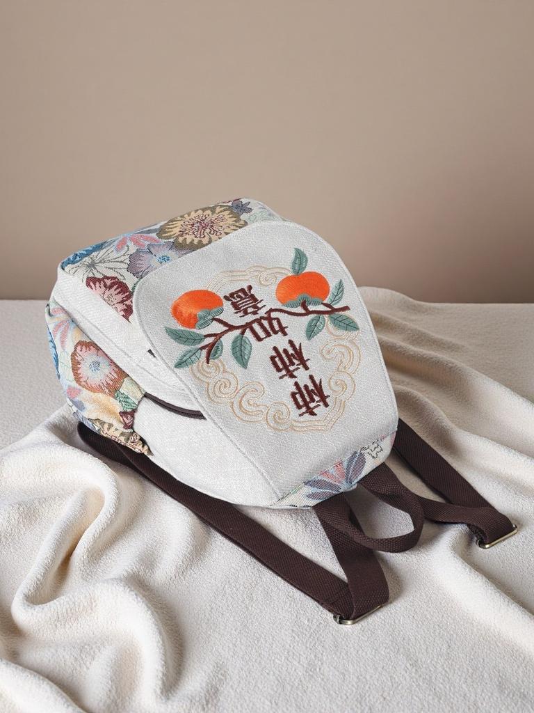 New Chinese Style Embroidered Canvas Backpack For Women With Floral Design And Light Travel Use