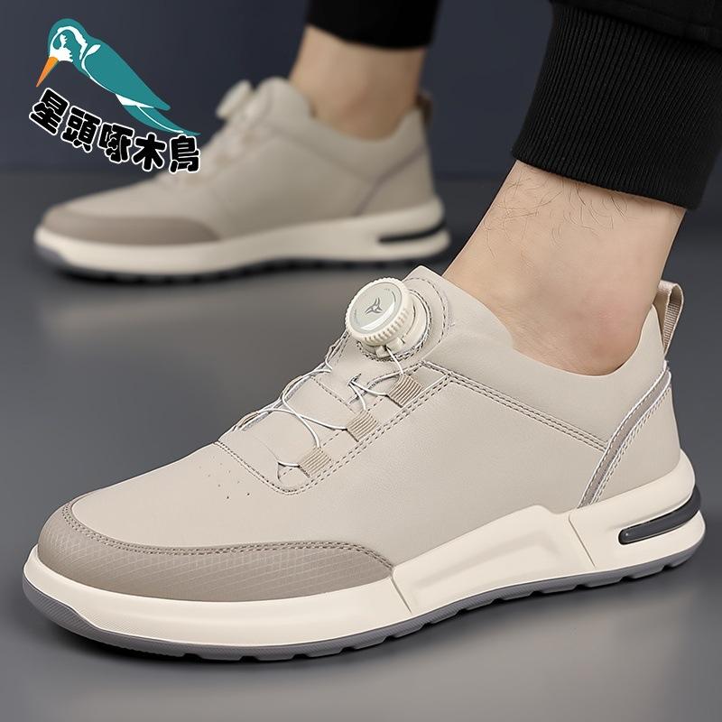 New free little white shoes men's flat-soled fashion board shoes spring and summer new lightweight shoes
