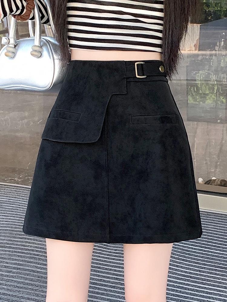 Women's High-Waisted Suede Plush Mini Skirt - Irregular A-Line Design for Autumn/Winter 2025