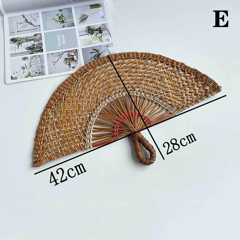 Hand-Woven Straw Fan Decorative Handmade Semicircular Woven Fan Summer Cooling Fan Handheld Fan Gift Home Decor
