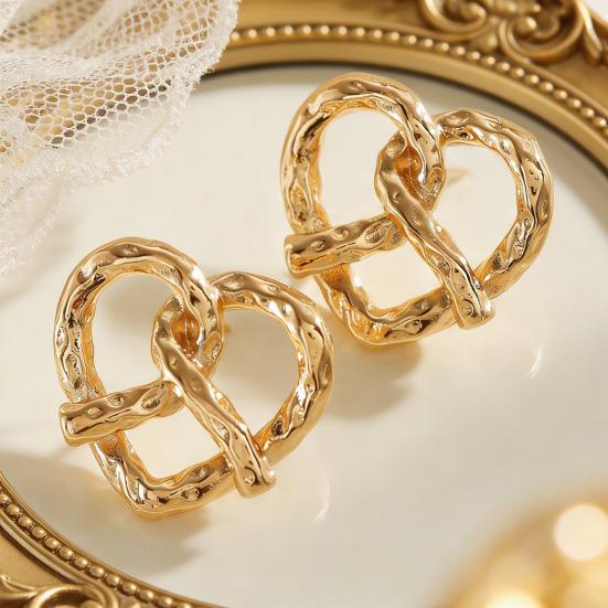 1 Paar Ohrstecker Verdrehtes Herz Design Ohrstecker Gehämmert Textur Piercing Ohrringe für Damen Pendeln Dating Schmuck Geschenk