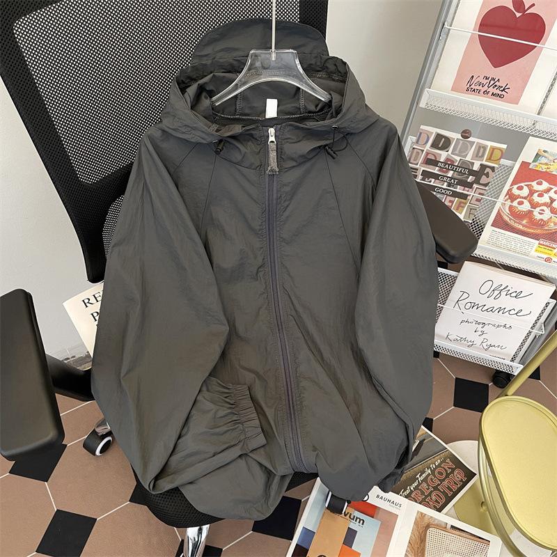 

Mountain summer ice wrinkle sunscreen clothing men s and women s light and breathable outdoor UV protection sports hooded jacket 2XL темно-зеленого