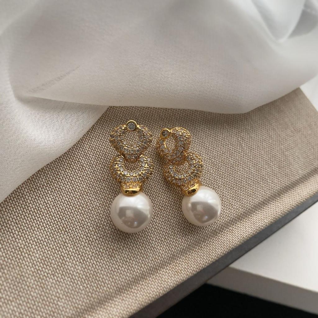 Niche Design Exaggerated Pearl Ear Pendant Super Fairy Temperament Two Ways To Wear Super Pearl Earrings Women