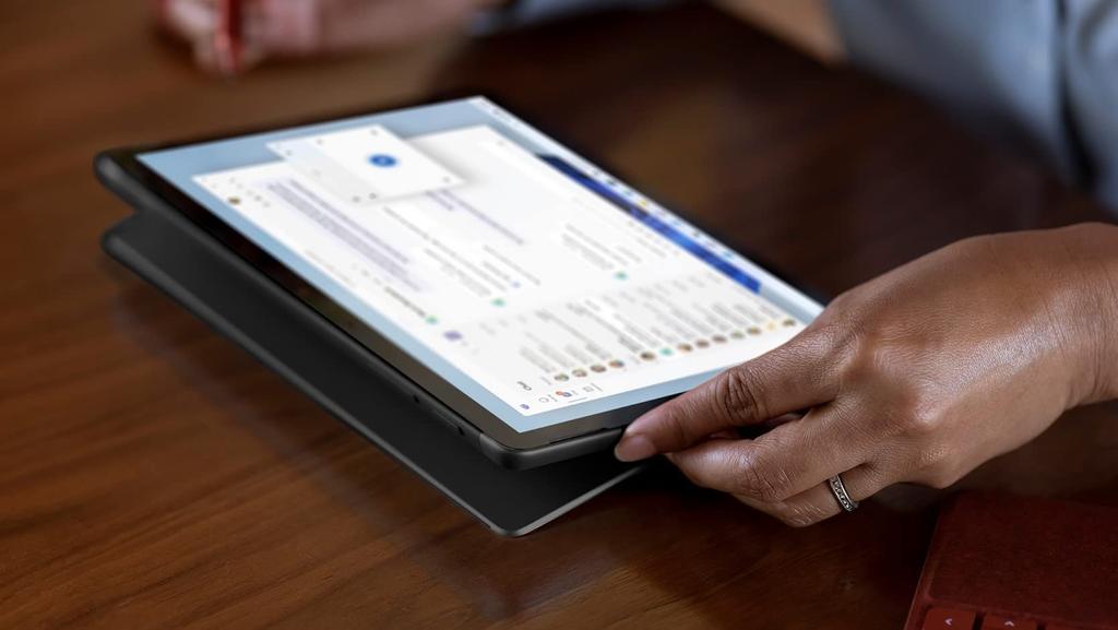 Microsoft Surface Go 3 Office Home Breakfast 2021 Intel Pentium Gold 6500Y Black / & / 10.5-inch / / 8GB/128GB / (8VA-00030)