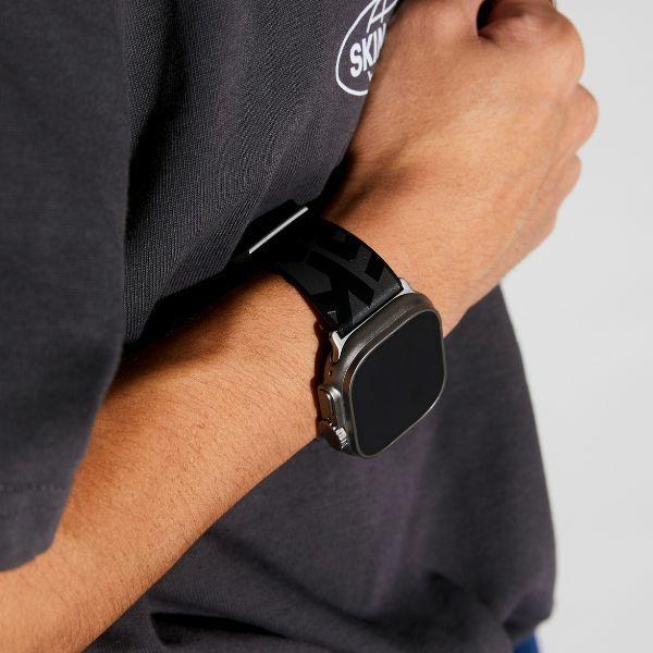 Skinarma Spunk Strap Apple Watch Ultra   Green/Pewter Green