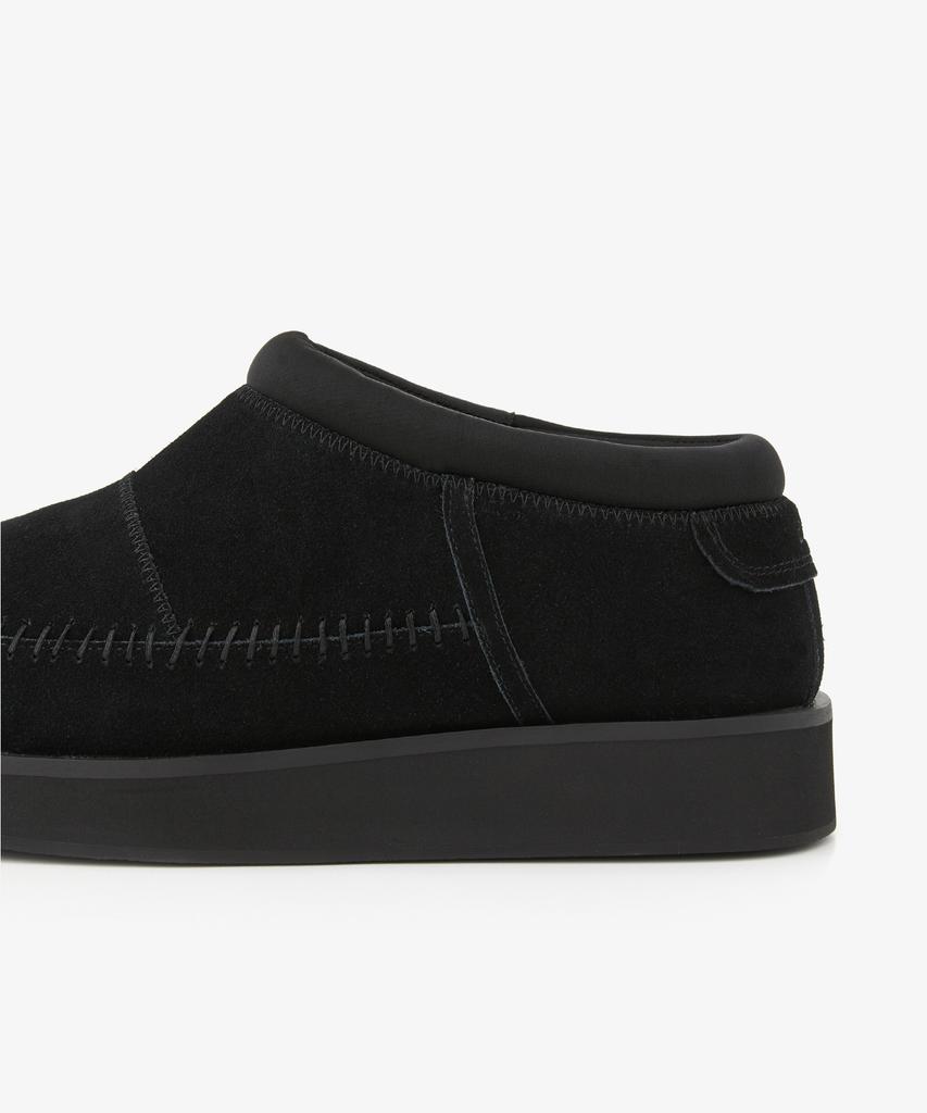 Romantic Move Croco Winter Shoes R24U003 (Black Suede)