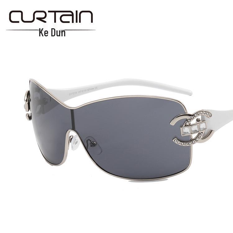 2022 Women's Frameless Rhinestone Fashion Sunglasses, One-Piece Large Frame Design