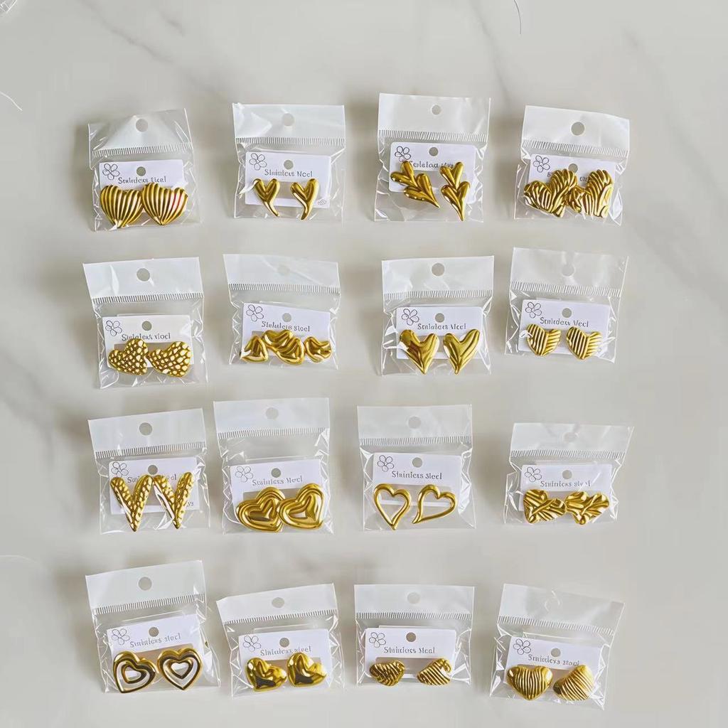 18K Gold Plated Stainless steel Waterproof Heart Stud Earrings, Bold Vintage Chunky Jewelry for Women