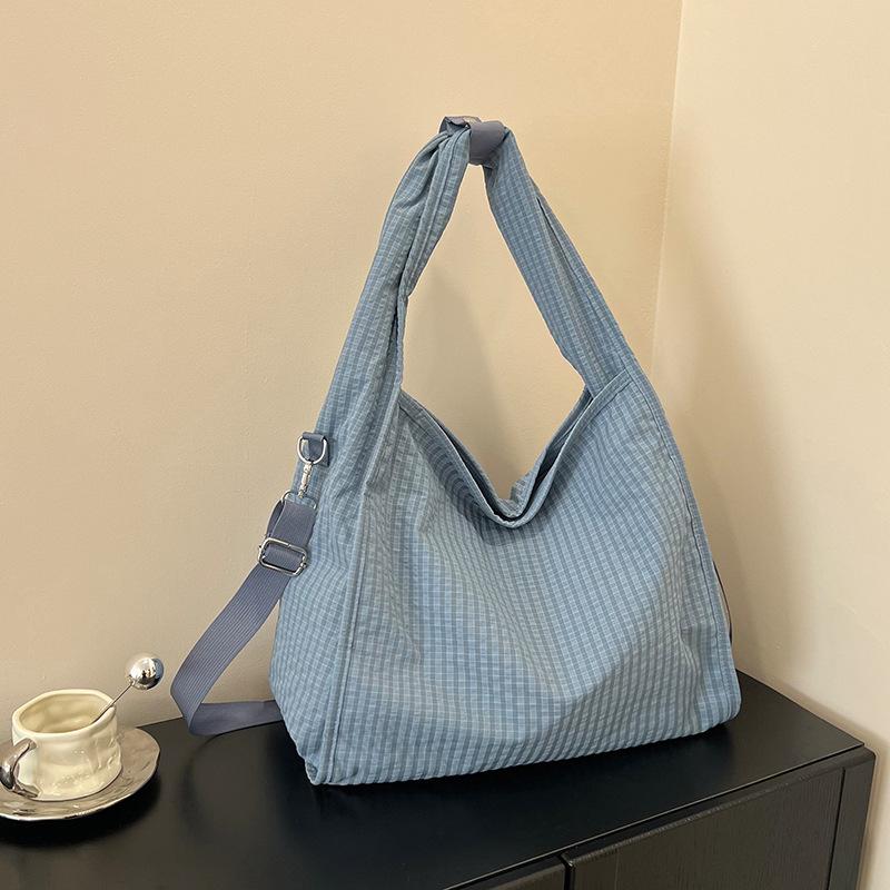 

Canvas bag women s large-capacity new summer versatile shoulder bag casual college student messenger tote bag синий