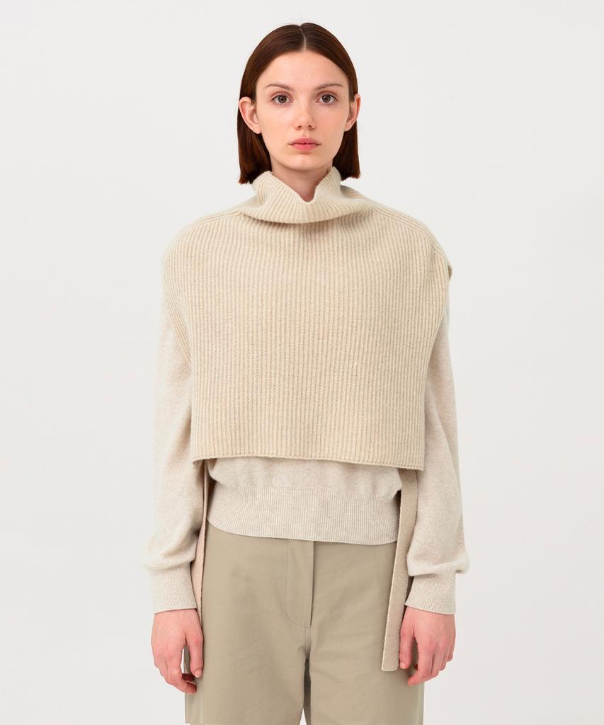 Beulaunyadeu W Turtleneck Bib, Oatmeal