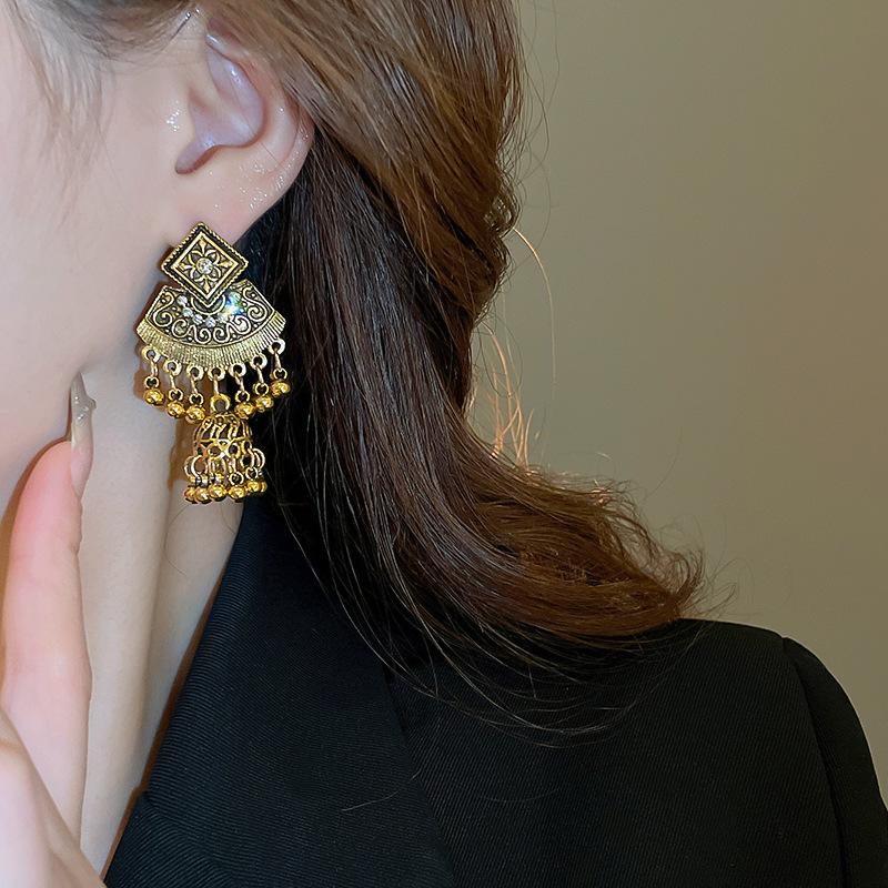 GemChic Women's New Vintage Hollow Round Tassel Fringe Earrings Ethnic Fashion Stud Earrings Birthday Christmas Jewelry Gift
