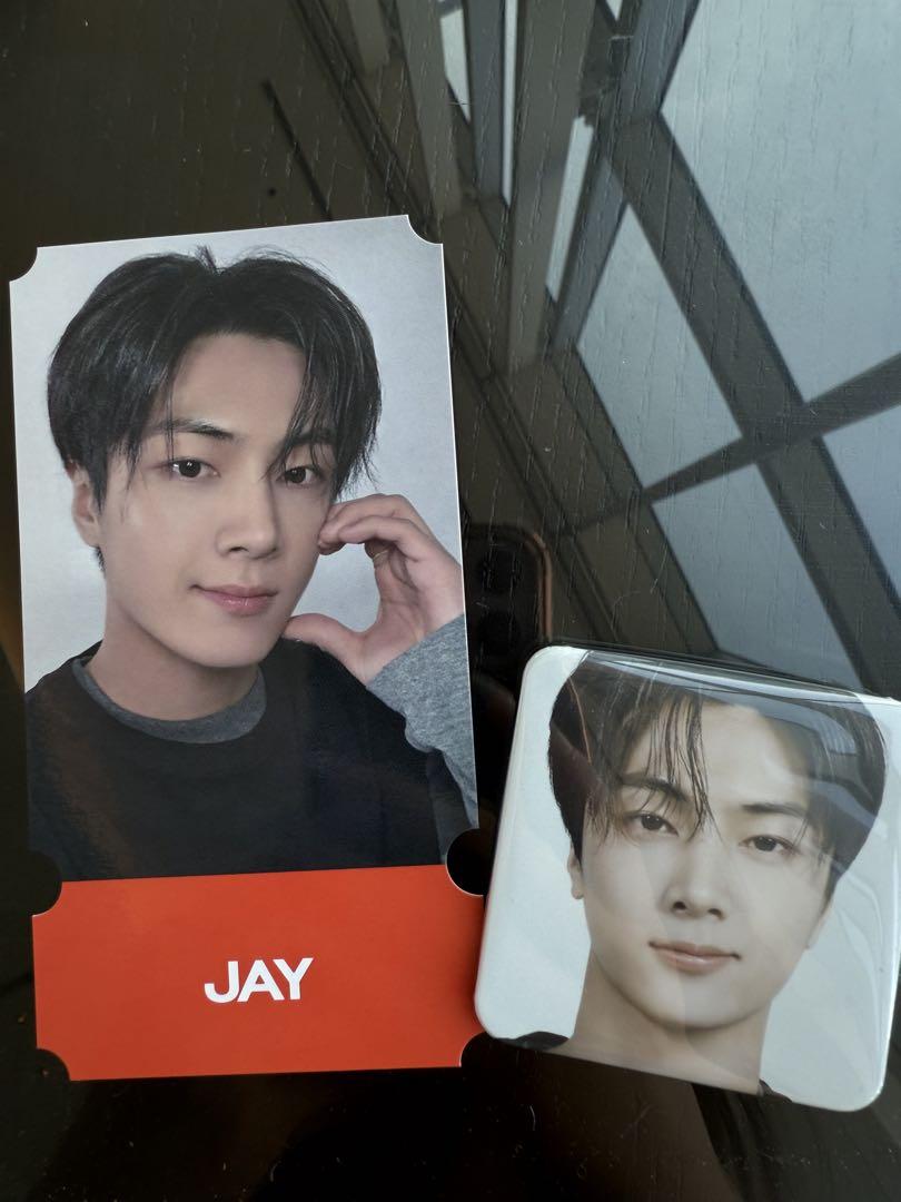 

[USED] ENHYPEN CAFE 2025 Yoi Jay Purchase Bonus Card Can Badge