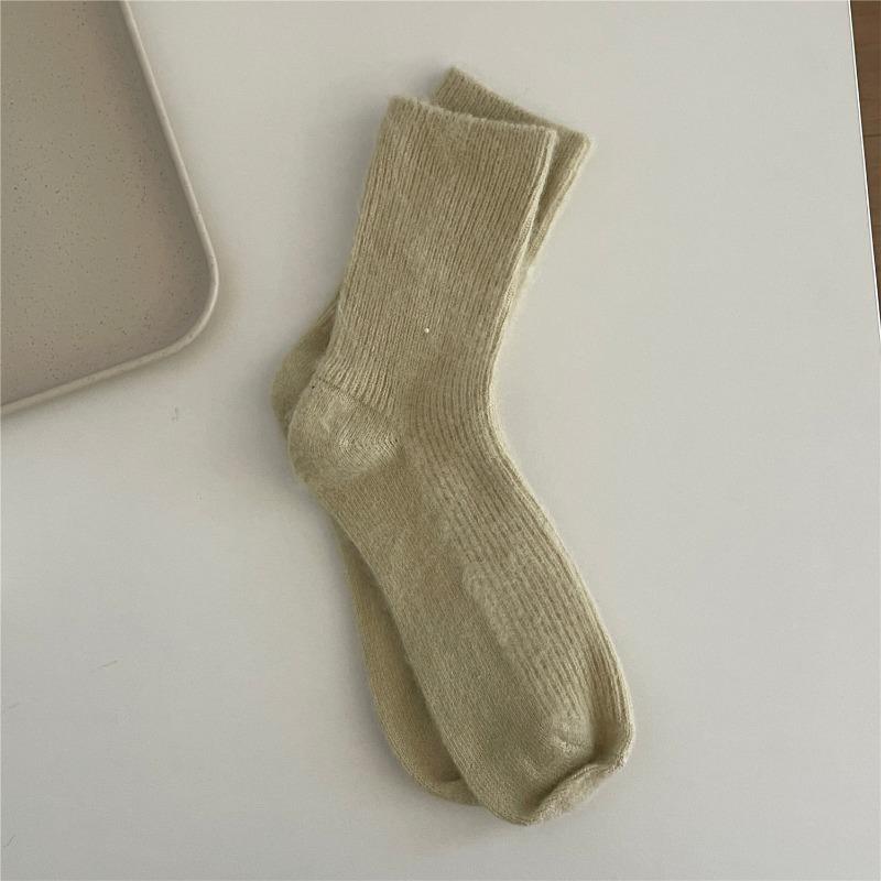 Ladies Autumn Winter Thickened Sweet Soft Waxy Solid Color Medium Tube Pile Socks