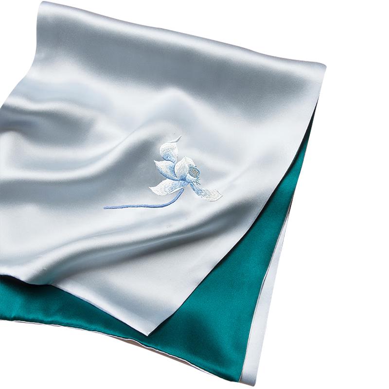 Zhi Jin Lou Handmade Su Embroidery Double-Layer Silk Scarf