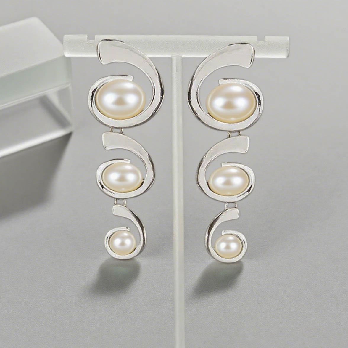 

Best-selling for elegant women s inlaid oval stud earrings, fashionable personality with earrings for daily wear