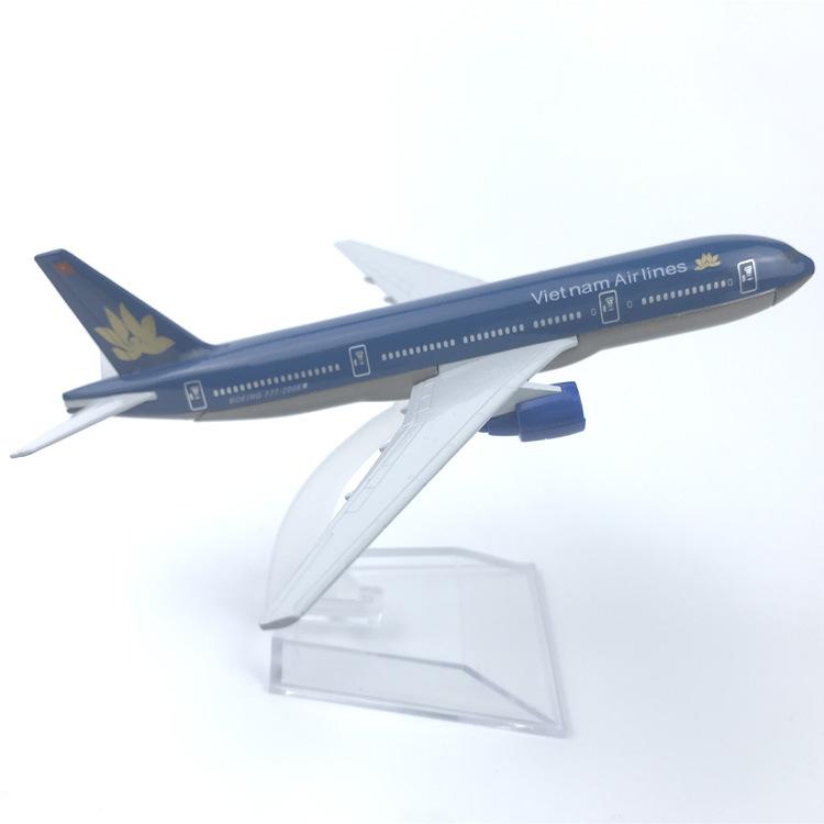 

16cm Alloy Airplane Model Vietnam Airlines 777 Collectible With Landing Gear Children s Toy Gift