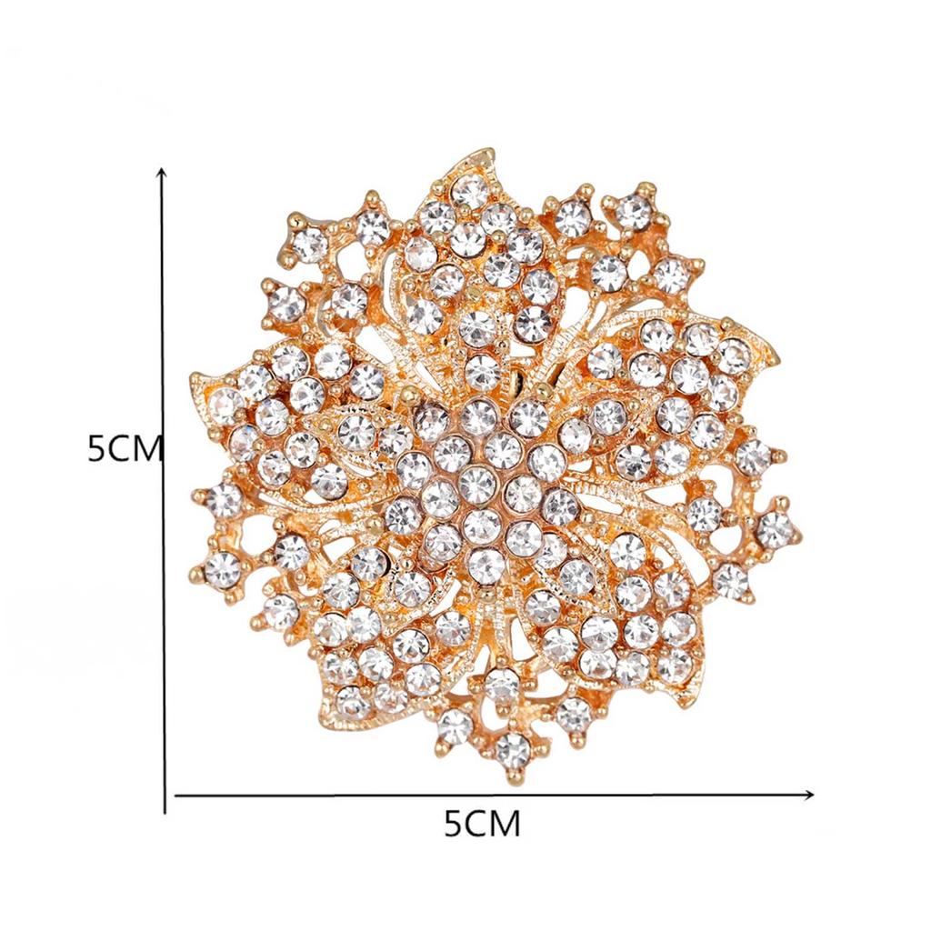 Vintage Flower Shape Brooch Pin Elegant Clothing Accessories Flower Brooch Gift for Women Girls Use