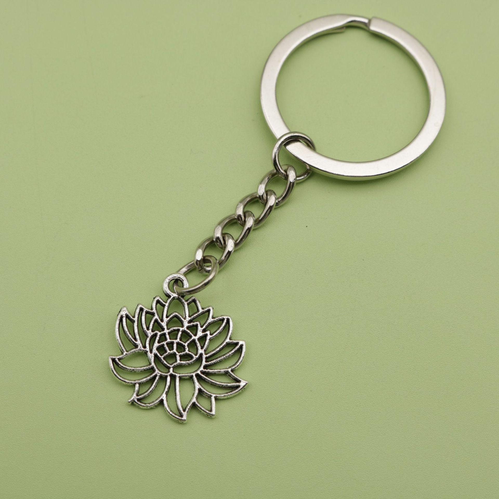 Lotus Keychain Pendant - Hot Selling Simple Design серебряный