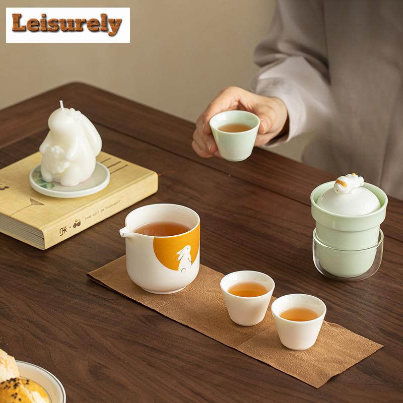 Creative Rabbit Flying Moon Poratble Travel Tea Set Kit Aesthetic 1 Pot 3 Cups Tea Maker Outdoor Handbag Accessories Ornaments