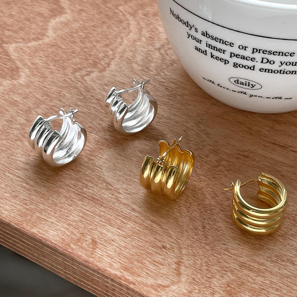 925 Silver Needle Plain Ring Multi-layer Earrings Women's Korean Retro Premium Versatile Earrings Light Luxury Niche Design Ear Buckles