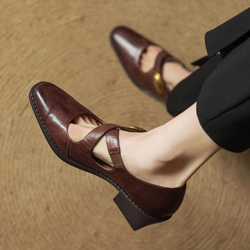 Casual Solid Color Foot Cover Low Top Four Seasons Wear Small Leather Shoes Women's New Women's Fashion Single Shoes Square Head Comfortable Beef Ten