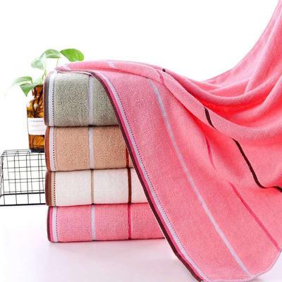 Checkered Bath Towel Cotton Adult Towel Absorbent and Soft Household Baby Pleated Cotton Bath Towel