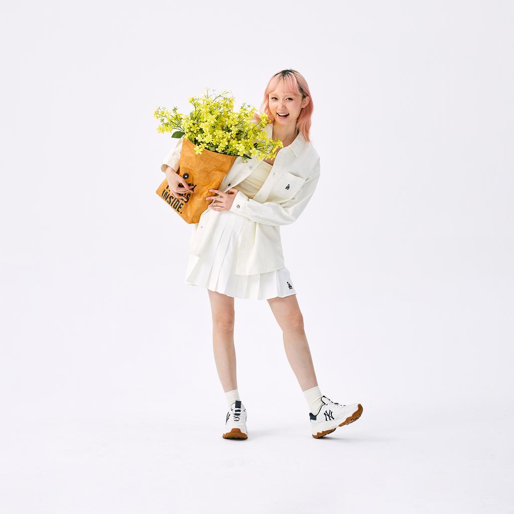 New MLB New York Yankees Anti Slip Wear Resistant Low Top Chunky Sneakers Unisex White Navy Blue 3ASHD045N-50NYS