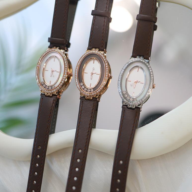 

Элегантные женские подержанные роскошные часы с бриллиантовыми акцентами и ремешком из натуральной кожи