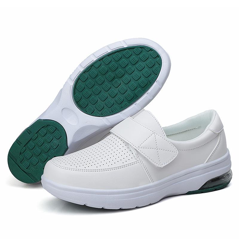 Nurses' Shoes Round Toe Comfortable One-Foot Casual And Versatile Lightweight Shaking Shoe White Sports Light Mouth Single Shoes