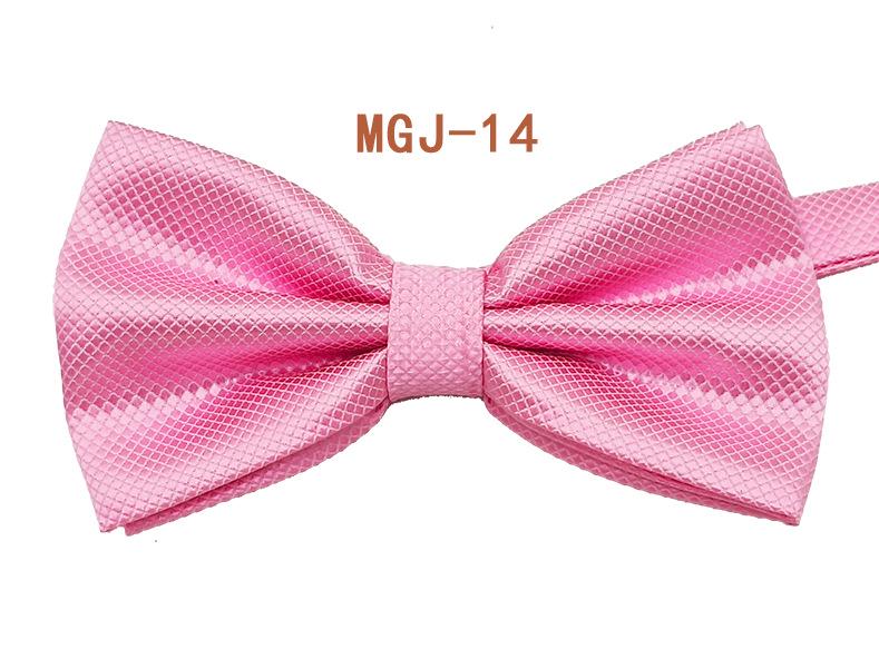 Pajarita de Doble Capa Negra Lisa para Hombre - Cuadrícula Cubo Británica, 27 Colores Disponibles para Eventos Formales y Bodas.