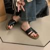 Korean version of retro flat-bottomed toe slippers women's outer wear 2025 summer new niche fashion commuter open-toed sandals