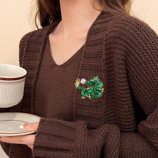 Chinese Style Zodiac Dragon Brooch Faux Pearl Decor Spring Festival Pin Cartoon Animal Shape Suit Lapel Hat Bag Badge