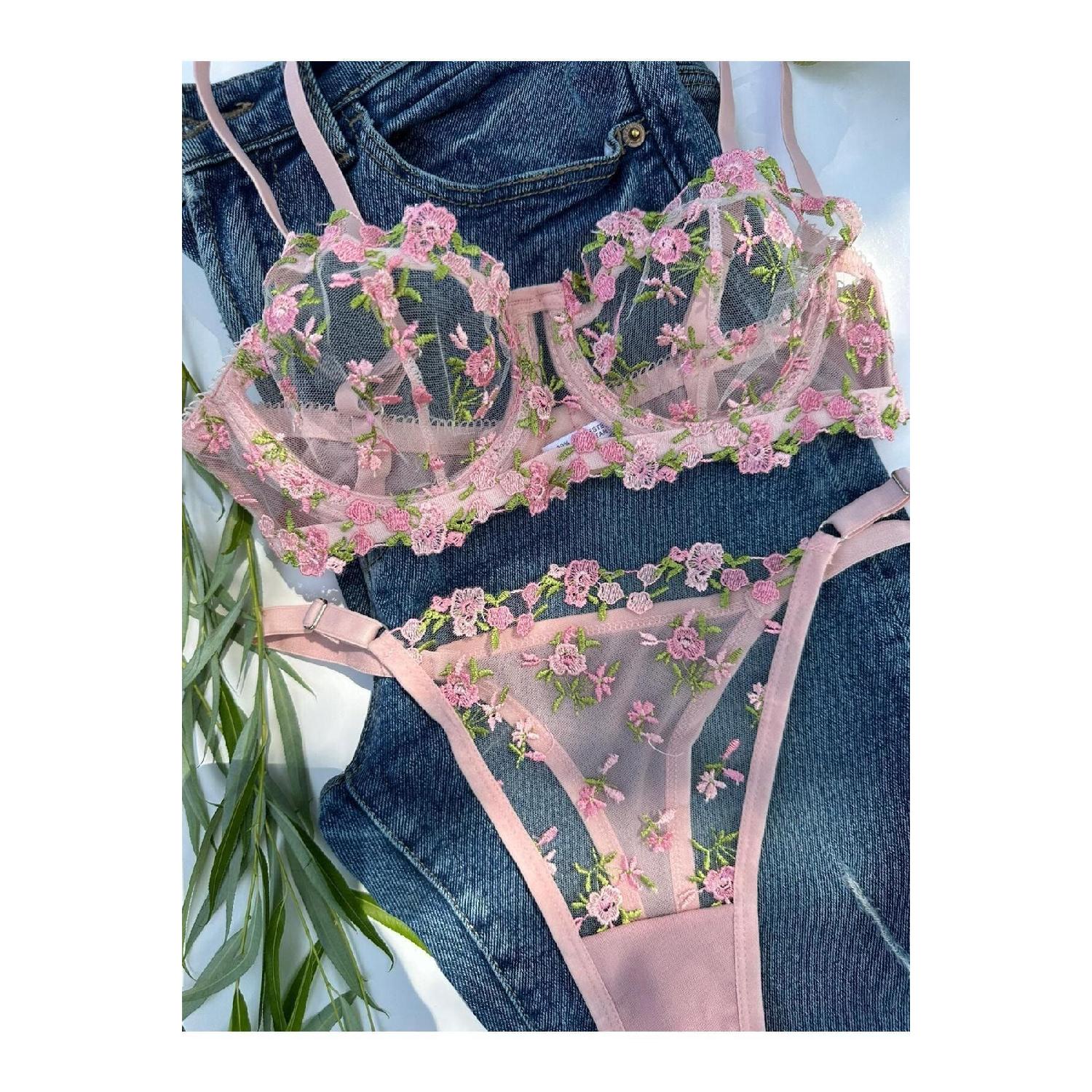 

Спеціальний бюстгальтер на кісточках із рожевою квіткою до Дня святого Валентина 75B рожевий