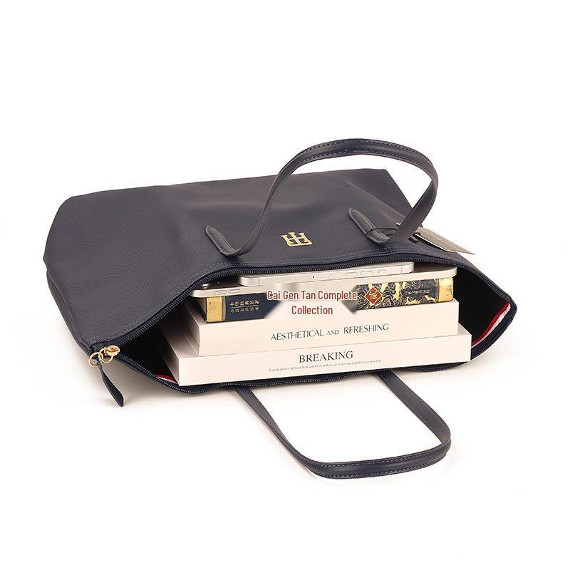 Women's Large-Capacity Lightweight Commuter Bag - Chic and Functional for Outdoor Use