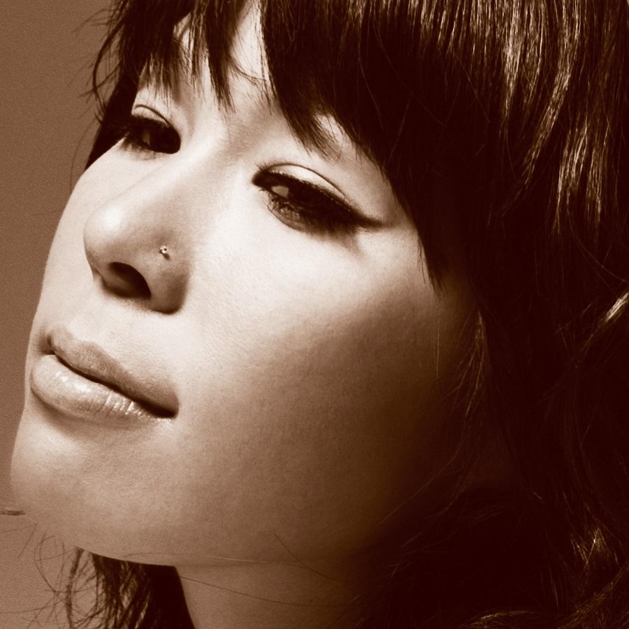 

7inch Record AI - Story PRON7015 UNIVERSAL MUSIC 2025 Japan Japanese Pop/Rock