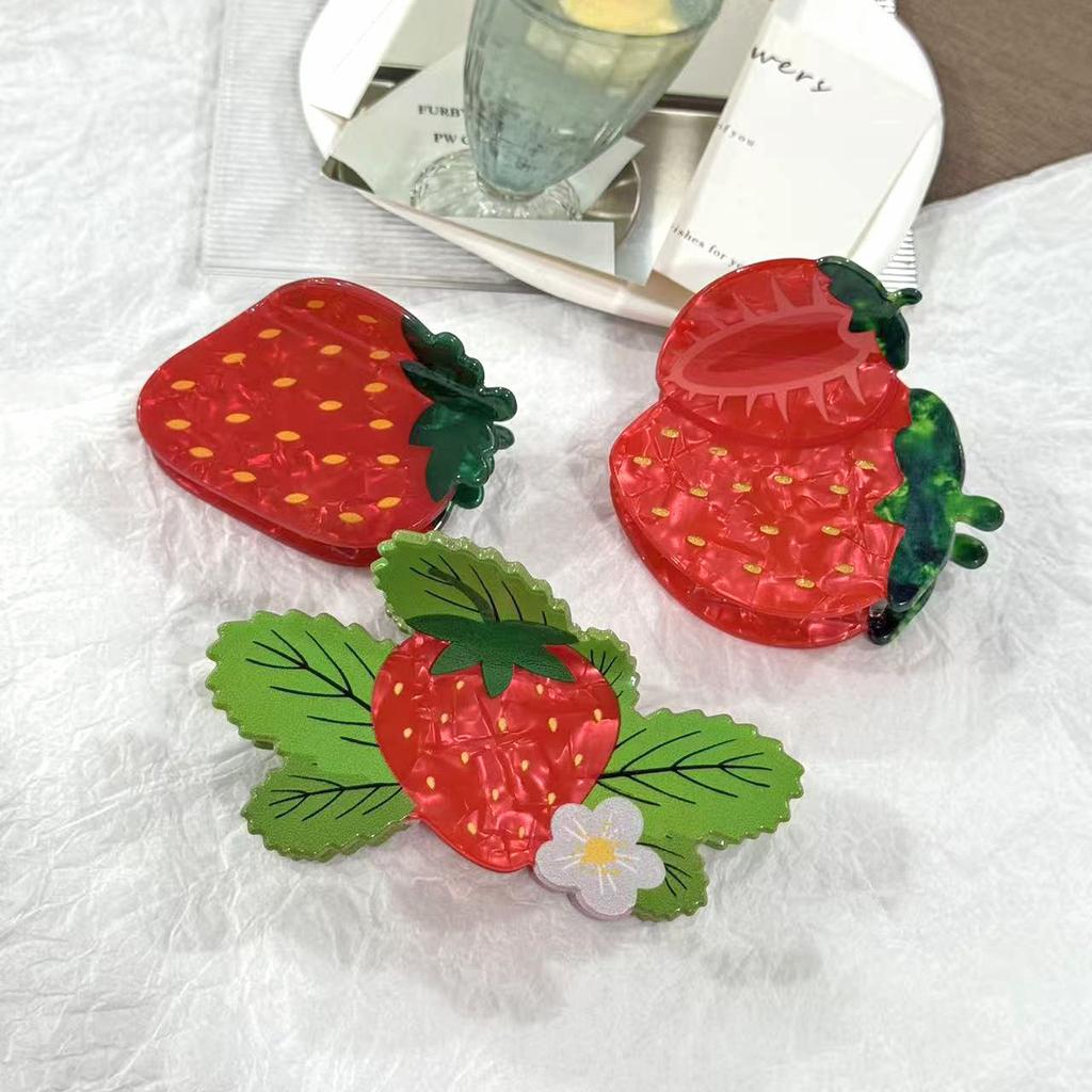 Refreshing World Fruit Series Hair Claw Delicious Strawberry Eco-Friendly Hair Claw Clips Hair Accessories for Women Girls