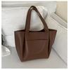 The New Tote Bag Is Fashionable and Simple, Large-capacity Shoulder Bag, Solid Color Handbag, and Female Bag.