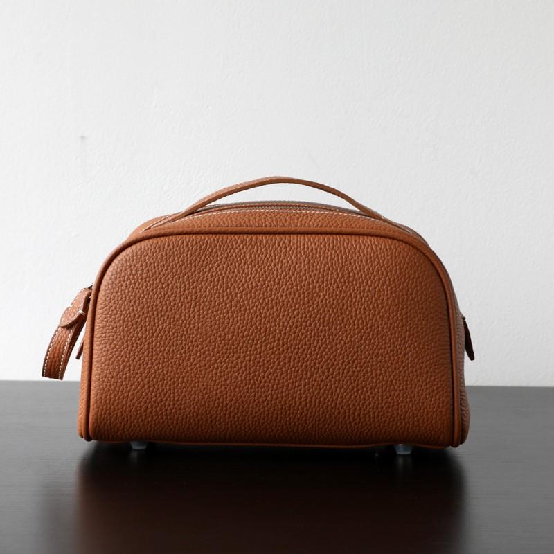 Genuine Leather Makeup Bag Women Portable Travel Toiletry Case Minimalist Chic Design With Chain Strap