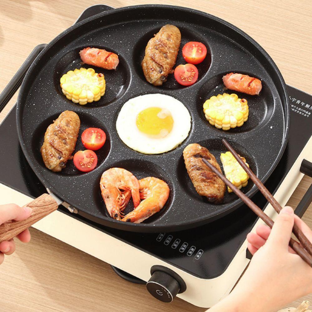 4/7 Hole Egg Frying Pan Round Egg Cooker Multi-functional Breakfast Egg Pan Induction Cook-top