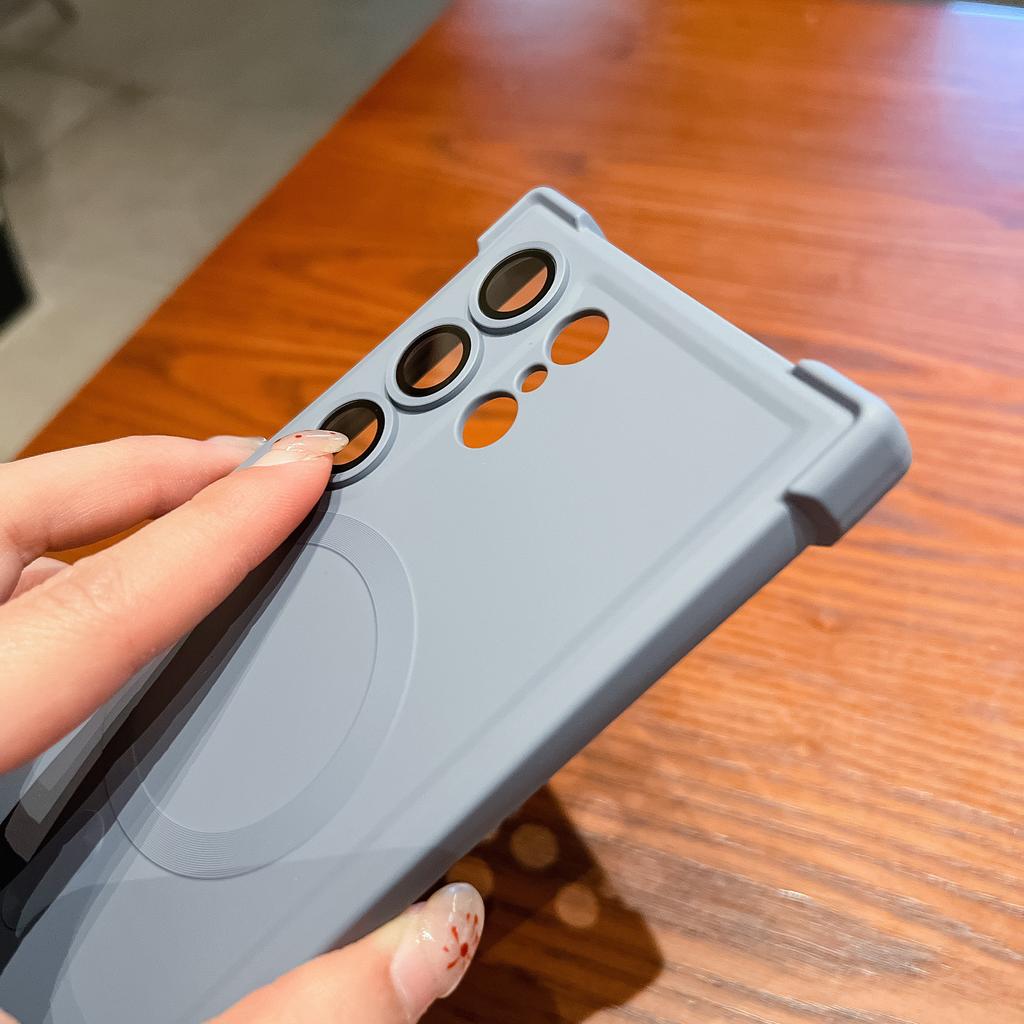 Suitable for Samsung S25 Ultra Magnetic Suction Mobile Phone Case S24 Liquid Skin Feeling Four Corners Anti Fall S23 Silicone Soft Shell All