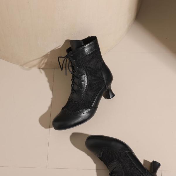 Winter New Fashion Victorian Pointed Toe Ankle Boots for Women Lace Stitching Punk Lace Up Low Heel Big Size Shoes