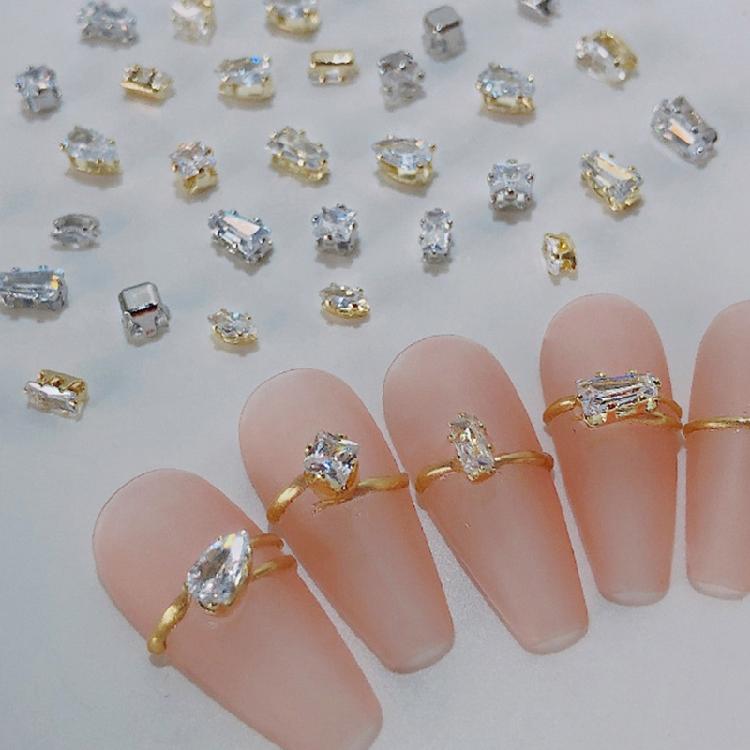 20pcs Nail Rhinestones Diamonds Crystals for Nail Art 3D Decoration Stones Set