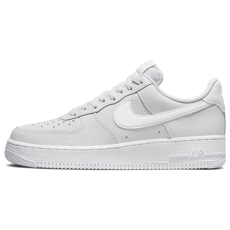 

Nike Air Force 1 Low 07 Pebbled Чистая платина 45