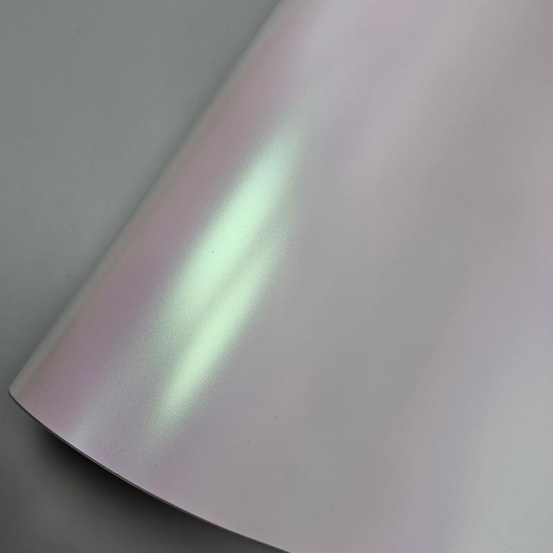 

Adhesive Vinyl for Car Wrap Vinyl Matte Metallic Chameleon Twilight White Accessories for Vehicles Sticker on the Hood Stickers 20CMX152CM білий